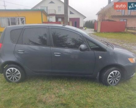 Сірий Міцубісі Кольт, об'ємом двигуна 1.33 л та пробігом 382 тис. км за 3999 $, фото 4 на Automoto.ua