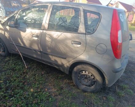 Серый Мицубиси Кольт, объемом двигателя 1.3 л и пробегом 147 тыс. км за 3850 $, фото 4 на Automoto.ua