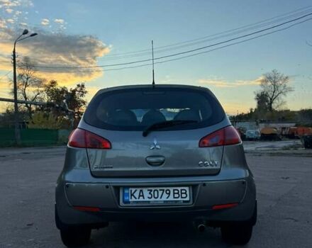 Міцубісі Кольт 2008 у Києві на Automoto.ua Сірий Міцубісі Кольт, об'ємом двигуна 1.33 л та пробігом 212 тис. км за 3900 $, фото 5 на Automoto.ua