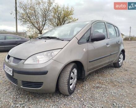 Міцубісі Кольт 2008 у Первомайськ на Automoto.ua Сірий Міцубісі Кольт, об'ємом двигуна 1.33 л та пробігом 188 тис. км за 4000 $, фото 5 на Automoto.ua