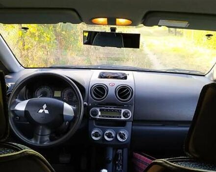 Серый Мицубиси Кольт, объемом двигателя 1.3 л и пробегом 220 тыс. км за 6900 $, фото 9 на Automoto.ua