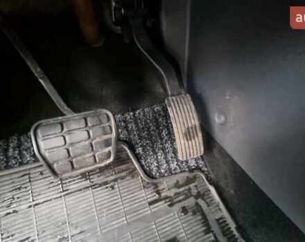 Сірий Міцубісі Кольт, об'ємом двигуна 1.33 л та пробігом 143 тис. км за 4300 $, фото 13 на Automoto.ua