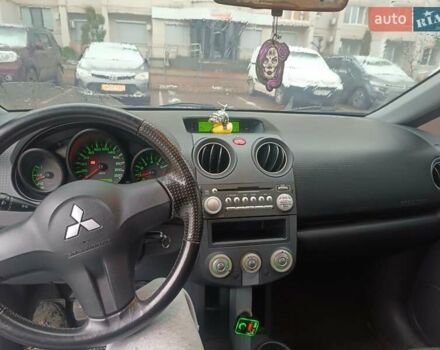 Сірий Міцубісі Кольт, об'ємом двигуна 1.33 л та пробігом 246 тис. км за 4000 $, фото 20 на Automoto.ua