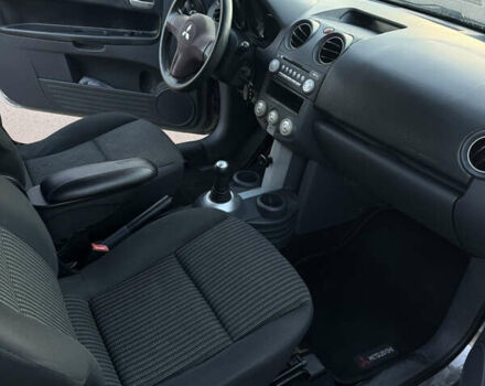 Міцубісі Кольт 2008 у Києві на Automoto.ua Сірий Міцубісі Кольт, об'ємом двигуна 1.33 л та пробігом 212 тис. км за 3900 $, фото 9 на Automoto.ua