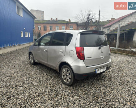 Серый Мицубиси Кольт, объемом двигателя 1.33 л и пробегом 170 тыс. км за 3300 $, фото 6 на Automoto.ua