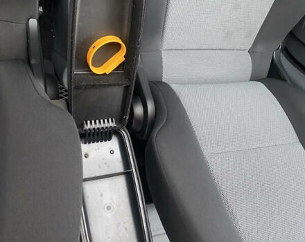 Сірий Міцубісі Кольт, об'ємом двигуна 1.33 л та пробігом 170 тис. км за 6900 $, фото 21 на Automoto.ua