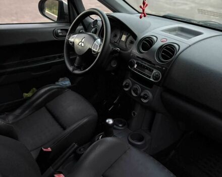 Сірий Міцубісі Кольт, об'ємом двигуна 1.3 л та пробігом 236 тис. км за 2700 $, фото 12 на Automoto.ua