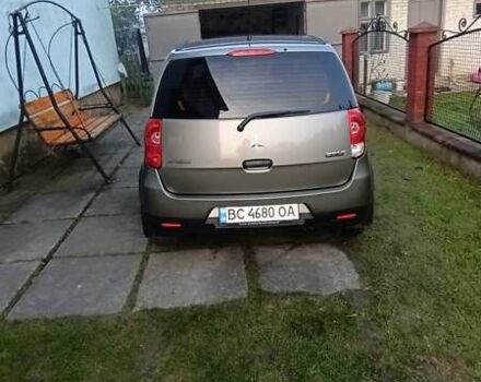 Сірий Міцубісі Кольт, об'ємом двигуна 1.33 л та пробігом 214 тис. км за 5250 $, фото 4 на Automoto.ua