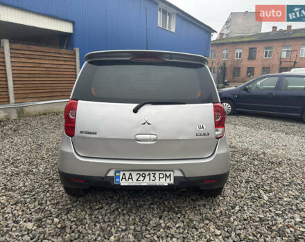 Серый Мицубиси Кольт, объемом двигателя 1.33 л и пробегом 170 тыс. км за 3300 $, фото 5 на Automoto.ua