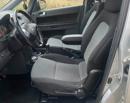 Сірий Міцубісі Кольт, об'ємом двигуна 1.33 л та пробігом 170 тис. км за 6900 $, фото 17 на Automoto.ua