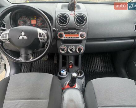 Сірий Міцубісі Кольт, об'ємом двигуна 1.33 л та пробігом 170 тис. км за 6900 $, фото 19 на Automoto.ua
