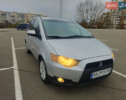 Серый Мицубиси Кольт, объемом двигателя 1.33 л и пробегом 234 тыс. км за 2999 $, фото 1 на Automoto.ua