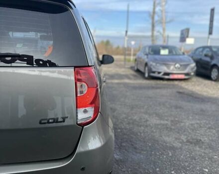 Серый Мицубиси Кольт, объемом двигателя 1.33 л и пробегом 203 тыс. км за 4500 $, фото 21 на Automoto.ua