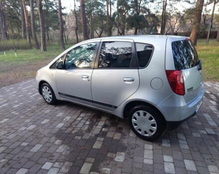 Серый Мицубиси Кольт, объемом двигателя 1.3 л и пробегом 150 тыс. км за 3999 $, фото 6 на Automoto.ua