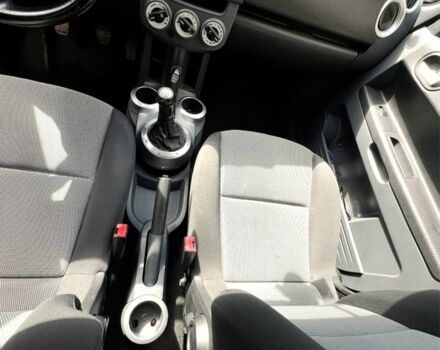 Мицубиси Кольт 2011 в Здолбунове на Automoto.ua Серый Мицубиси Кольт, объемом двигателя 1.3 л и пробегом 200 тыс. км за 4600 $, фото 4 на Automoto.ua