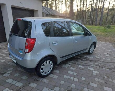 Серый Мицубиси Кольт, объемом двигателя 1.3 л и пробегом 150 тыс. км за 3999 $, фото 4 на Automoto.ua