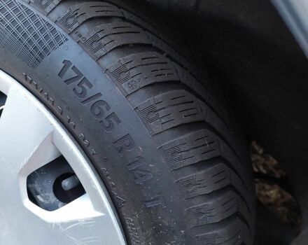 Серый Мицубиси Кольт, объемом двигателя 1.3 л и пробегом 150 тыс. км за 3999 $, фото 21 на Automoto.ua