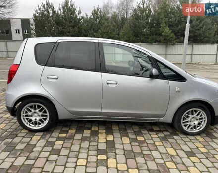 Серый Мицубиси Кольт, объемом двигателя 1.33 л и пробегом 108 тыс. км за 6700 $, фото 5 на Automoto.ua