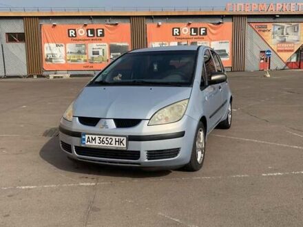 Міцубісі Кольт 2004 у Житомирі на Automoto.ua Сірий Міцубісі Кольт, об'ємом двигуна 1.3 л та пробігом 180 тис. км за 4300 $, фото 1 на Automoto.ua