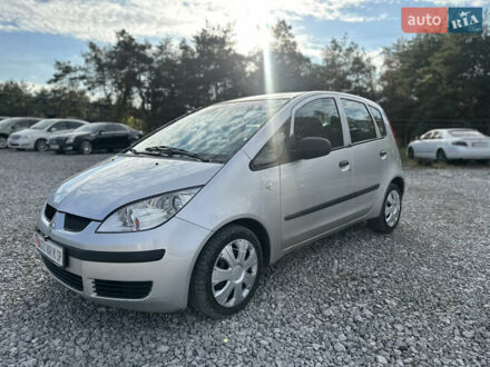 Міцубісі Кольт 2004 у Кам'янське (Дніпродзержинськ) на Automoto.ua Сірий Міцубісі Кольт, об'ємом двигуна 1.3 л та пробігом 160 тис. км за 3900 $, фото 1 на Automoto.ua