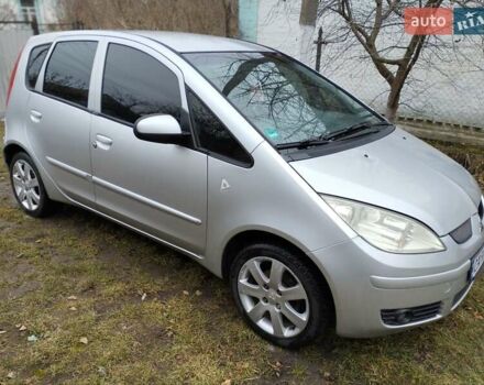 Мицубиси Кольт 2004 в Катеринополе на Automoto.ua Серый Мицубиси Кольт, объемом двигателя 1.33 л и пробегом 192 тыс. км за 3700 $, фото 1 на Automoto.ua