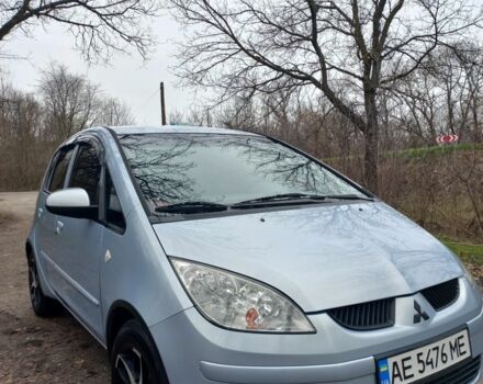 Серый Мицубиси Кольт, объемом двигателя 1.5 л и пробегом 179 тыс. км за 4700 $, фото 1 на Automoto.ua