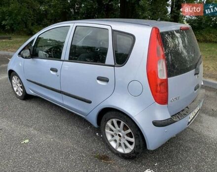 Серый Мицубиси Кольт, объемом двигателя 1.3 л и пробегом 200 тыс. км за 4500 $, фото 1 на Automoto.ua