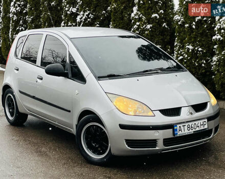 Серый Мицубиси Кольт, объемом двигателя 1.3 л и пробегом 198 тыс. км за 3250 $, фото 1 на Automoto.ua