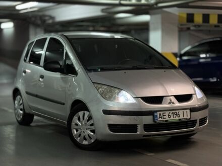 Міцубісі Кольт 2006 у Дніпро (Дніпропетровську) на Automoto.ua Сірий Міцубісі Кольт, об'ємом двигуна 1.3 л та пробігом 270 тис. км за 2800 $, фото 1 на Automoto.ua