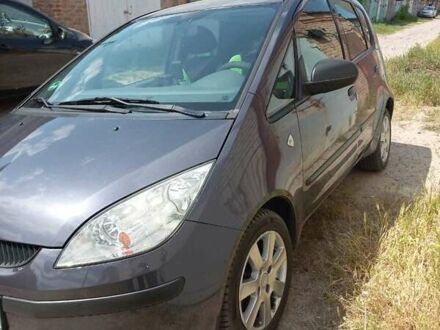 Міцубісі Кольт 2006 у Александрие на Automoto.ua Сірий Міцубісі Кольт, об'ємом двигуна 1.1 л та пробігом 130 тис. км за 4800 $, фото 1 на Automoto.ua