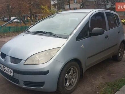 Серый Мицубиси Кольт, объемом двигателя 1.3 л и пробегом 263 тыс. км за 3700 $, фото 1 на Automoto.ua