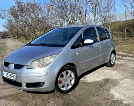 Серый Мицубиси Кольт, объемом двигателя 1.3 л и пробегом 153 тыс. км за 4700 $, фото 1 на Automoto.ua