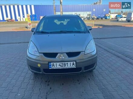 Мицубиси Кольт 2008 в Белой Церкве на Automoto.ua Серый Мицубиси Кольт, объемом двигателя 1.5 л и пробегом 324 тыс. км за 2300 $, фото 1 на Automoto.ua