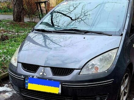 Сірий Міцубісі Кольт, об'ємом двигуна 1.3 л та пробігом 199 тис. км за 2750 $, фото 1 на Automoto.ua