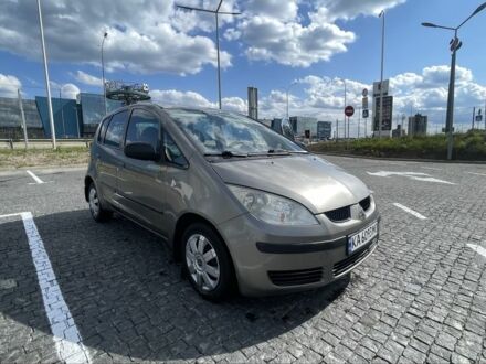 Міцубісі Кольт 2008 у Києві на Automoto.ua Сірий Міцубісі Кольт, об'ємом двигуна 1.3 л та пробігом 250 тис. км за 3650 $, фото 1 на Automoto.ua