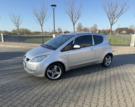 Серый Мицубиси Кольт, объемом двигателя 1.3 л и пробегом 205 тыс. км за 3500 $, фото 1 на Automoto.ua