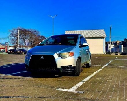 Серый Мицубиси Кольт, объемом двигателя 1.5 л и пробегом 130 тыс. км за 6200 $, фото 1 на Automoto.ua