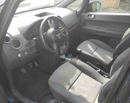 Синій Міцубісі Кольт, об'ємом двигуна 1.33 л та пробігом 250 тис. км за 3400 $, фото 16 на Automoto.ua