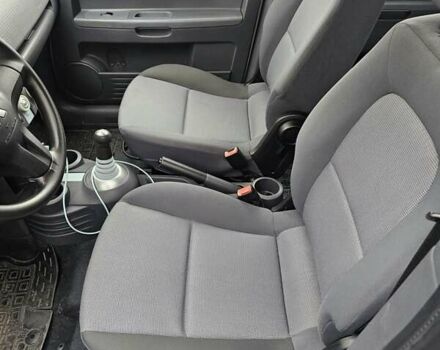 Синій Міцубісі Кольт, об'ємом двигуна 1.33 л та пробігом 170 тис. км за 4500 $, фото 7 на Automoto.ua