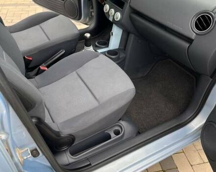 Синій Міцубісі Кольт, об'ємом двигуна 1.3 л та пробігом 170 тис. км за 4799 $, фото 12 на Automoto.ua