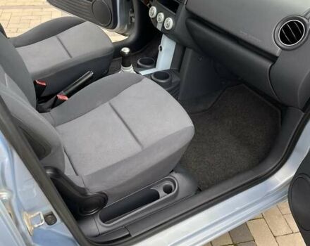 Синий Мицубиси Кольт, объемом двигателя 1.33 л и пробегом 170 тыс. км за 5450 $, фото 14 на Automoto.ua