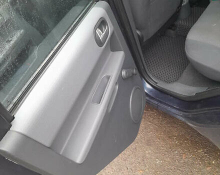 Синій Міцубісі Кольт, об'ємом двигуна 1.33 л та пробігом 214 тис. км за 4800 $, фото 8 на Automoto.ua