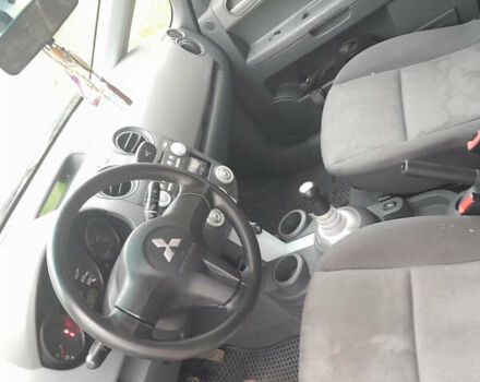 Синій Міцубісі Кольт, об'ємом двигуна 1.33 л та пробігом 214 тис. км за 4800 $, фото 6 на Automoto.ua