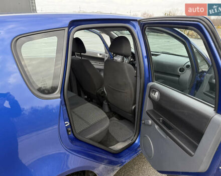 Синий Мицубиси Кольт, объемом двигателя 1.3 л и пробегом 101 тыс. км за 4300 $, фото 9 на Automoto.ua