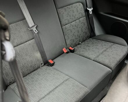 Міцубісі Кольт 2010 у Запоріжжя на Automoto.ua Синій Міцубісі Кольт, об'ємом двигуна 1.3 л та пробігом 103 тис. км за 5100 $, фото 13 на Automoto.ua