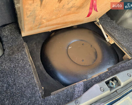 Зеленый Мицубиси Кольт, объемом двигателя 1.3 л и пробегом 320 тыс. км за 1350 $, фото 16 на Automoto.ua