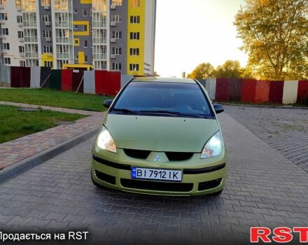 Зеленый Мицубиси Кольт, объемом двигателя 1.3 л и пробегом 186 тыс. км за 4000 $, фото 1 на Automoto.ua