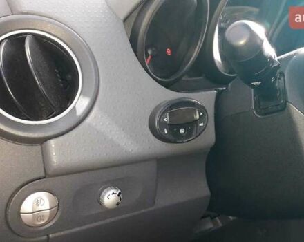 Зелений Міцубісі Кольт, об'ємом двигуна 1.5 л та пробігом 159 тис. км за 3000 $, фото 8 на Automoto.ua