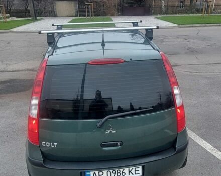 Зелений Міцубісі Кольт, об'ємом двигуна 1.3 л та пробігом 182 тис. км за 4200 $, фото 5 на Automoto.ua