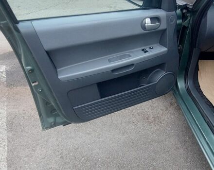 Зелений Міцубісі Кольт, об'ємом двигуна 1.3 л та пробігом 182 тис. км за 4200 $, фото 13 на Automoto.ua